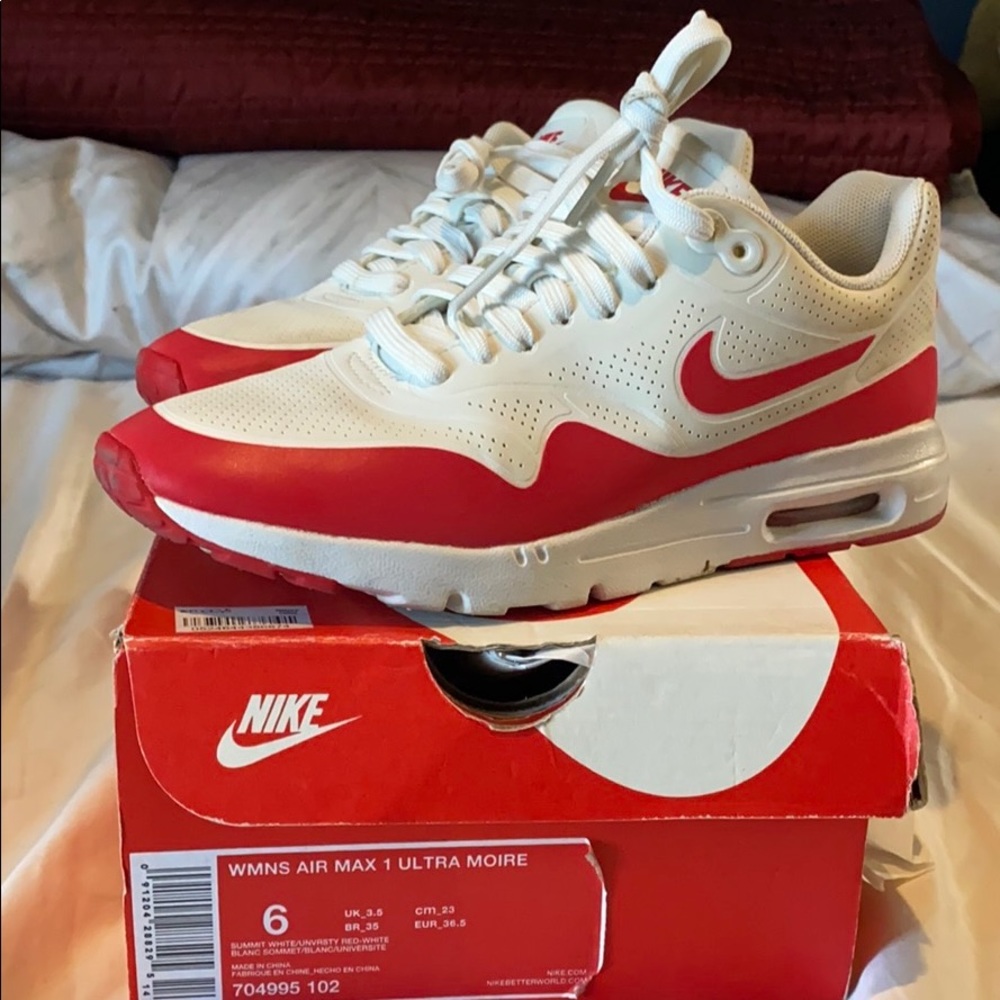Nike women air max